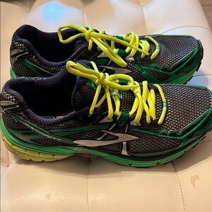 Brooks Ravenna 4 Men’s Running shoe 8.5